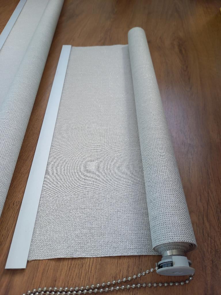 Le Noir & Blanc - Rolgordijn - Kleur: Zilver 60x190 cm (bxh), Ophalen of Verzenden, Zo goed als nieuw, Grijs