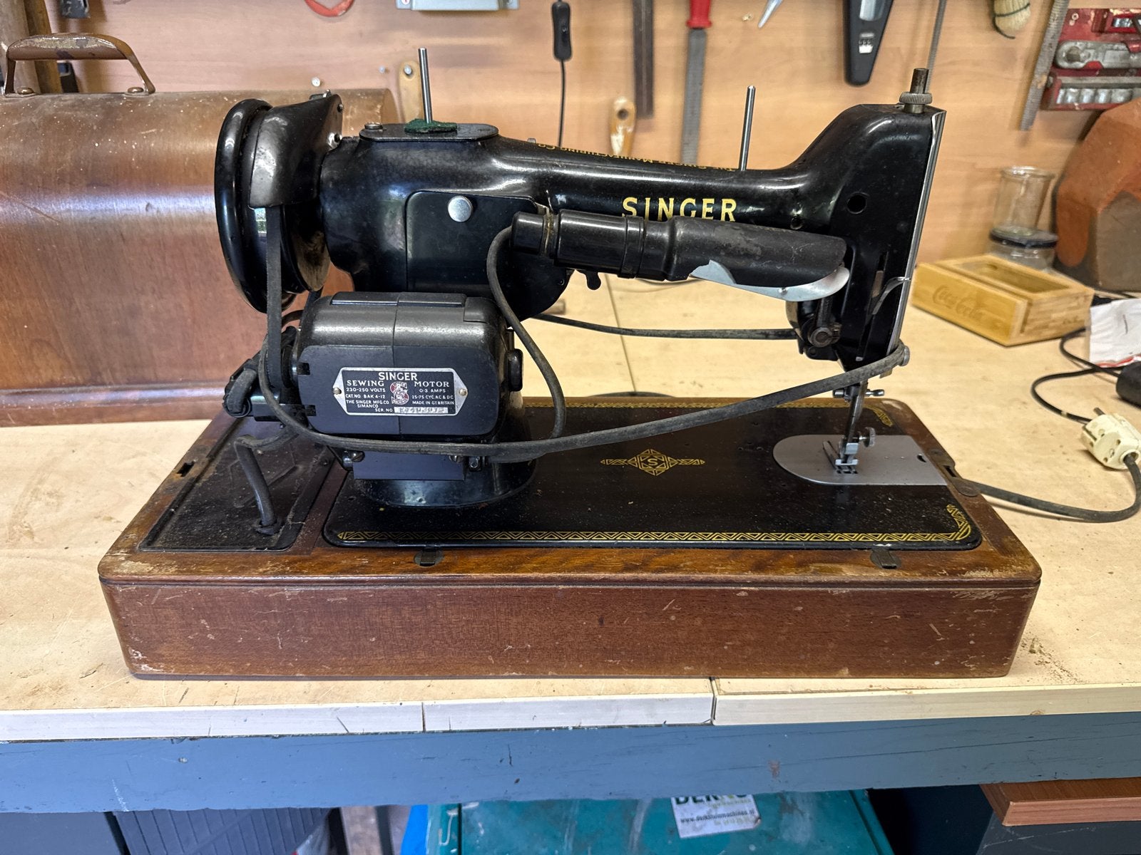 Vintage Singer Naaimachine met Motor - Werkend, Ophalen