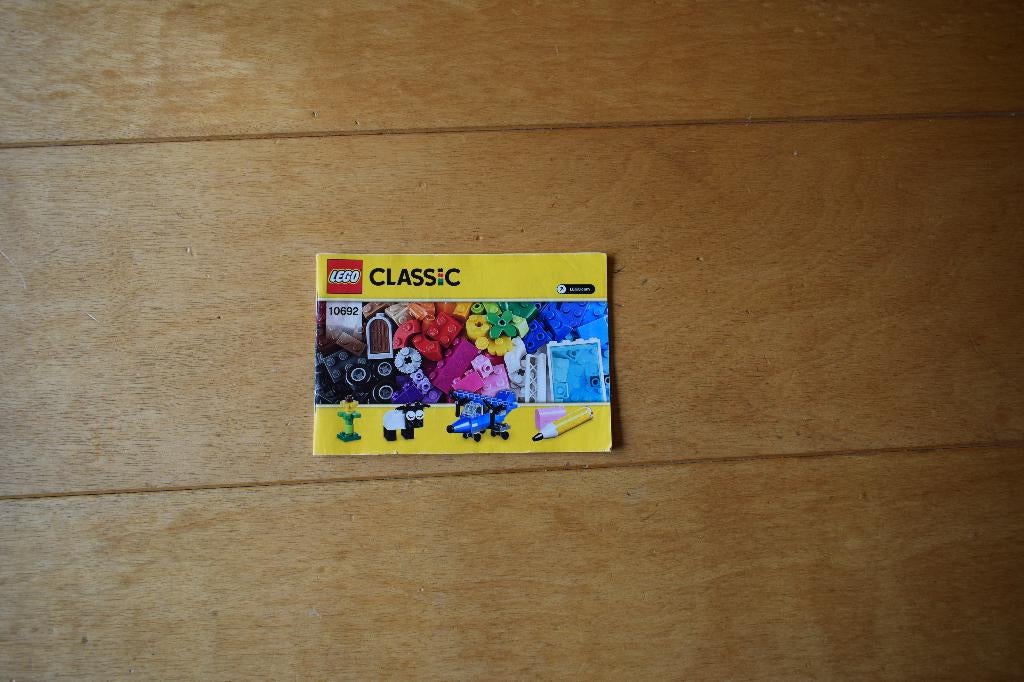 Lego 10692 Classic Creative stenen, Kinderen en Baby's, Speelgoed | Duplo en Lego, Zo goed als nieuw, Lego, Complete set, Compleet