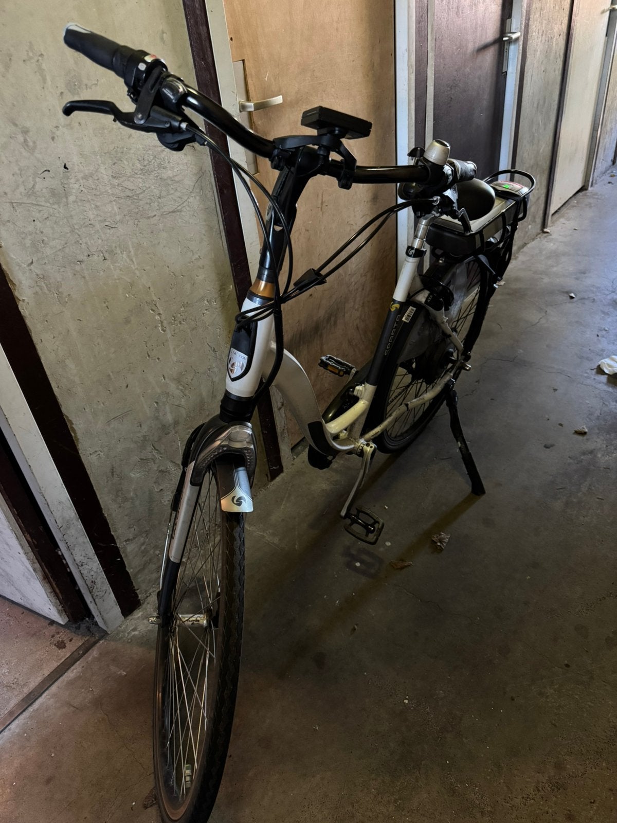 Elektrische fiets te koop sparta  LET OP DEFECT !, Ophalen, Gebruikt, Sparta