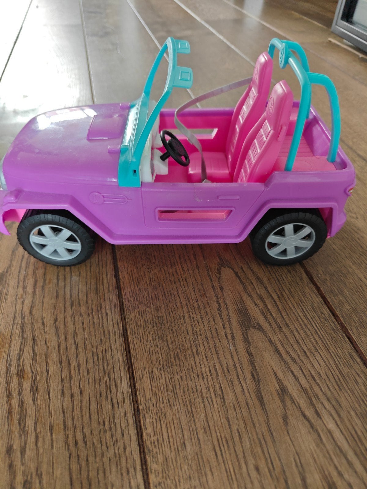 Roze speelgoedjeep voor Barbie suv, Ophalen of Verzenden, Gebruikt