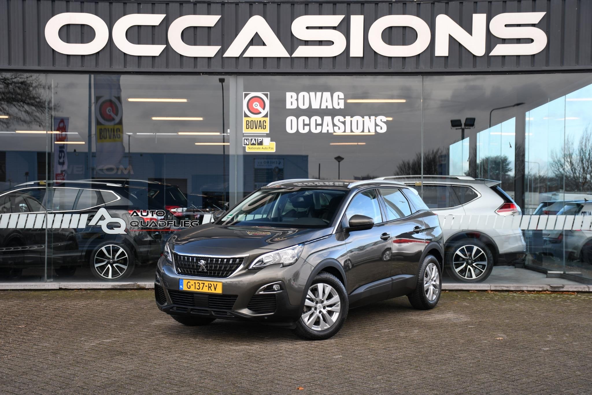 Peugeot 3008 1.2 Executive NAVIGATIE/ TREKHAAK/ CRUISE CONTR, Auto's, Voorwielaandrijving, 12 maanden, Stof, Gebruikt
