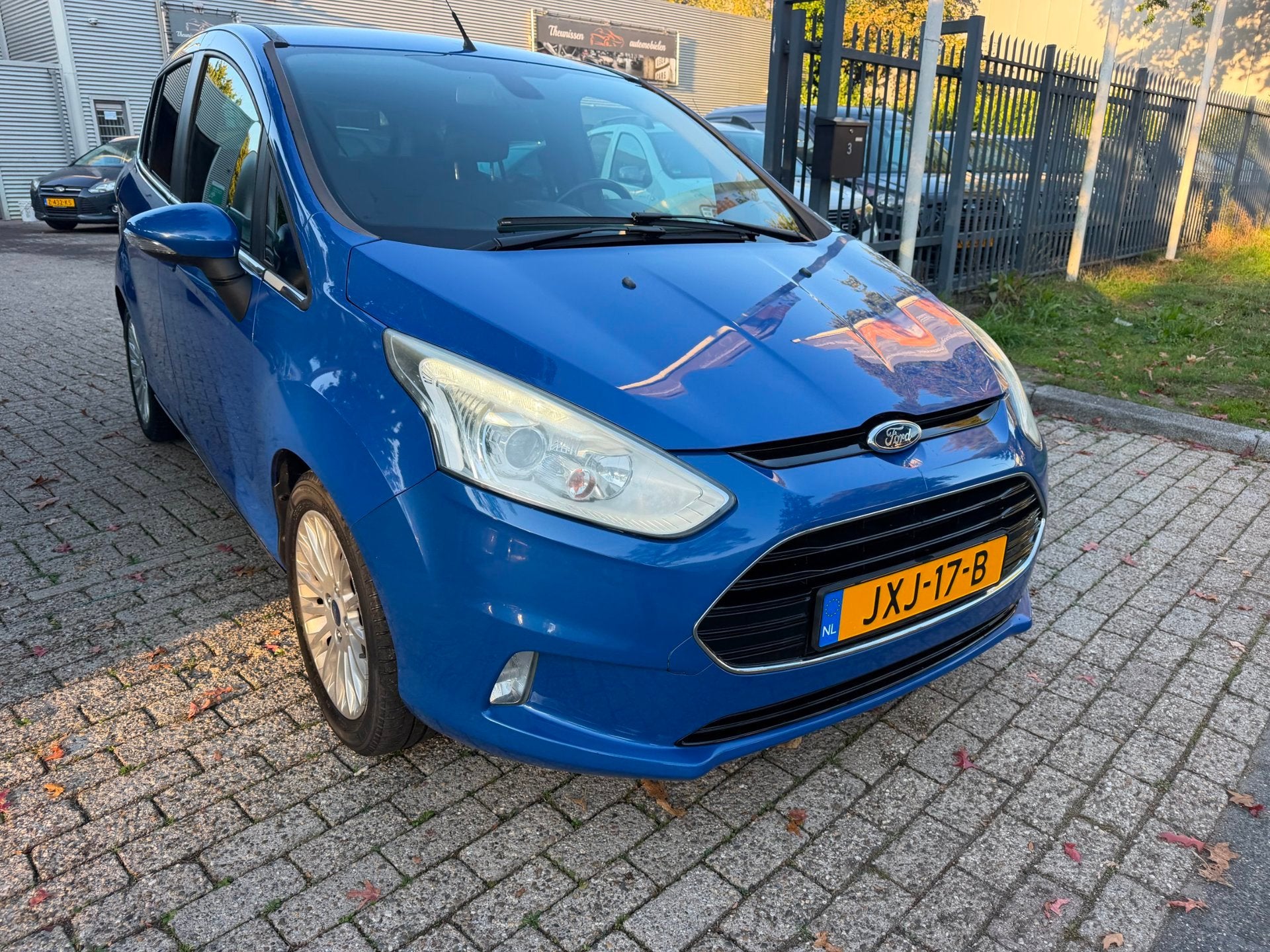 Ford B-MAX 1.0 EcoBoost Titanium 125 pk 1e eigenaar, nwe apk, Auto's, Voorwielaandrijving, Gebruikt, Met garantie (alle), Bedrijf