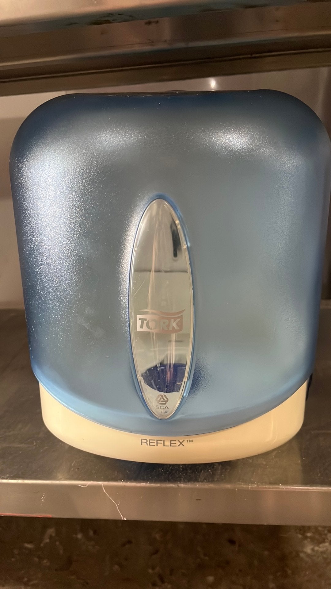 Tork reflex, Ophalen, Zo goed als nieuw