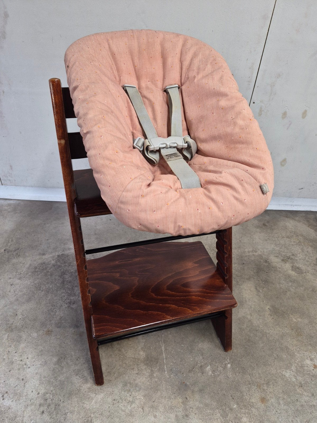 Stokke Tripp Trapp inclusief NewBorn set, Ophalen, Zo goed als nieuw, Meegroeistoel, Aanschuifbaar