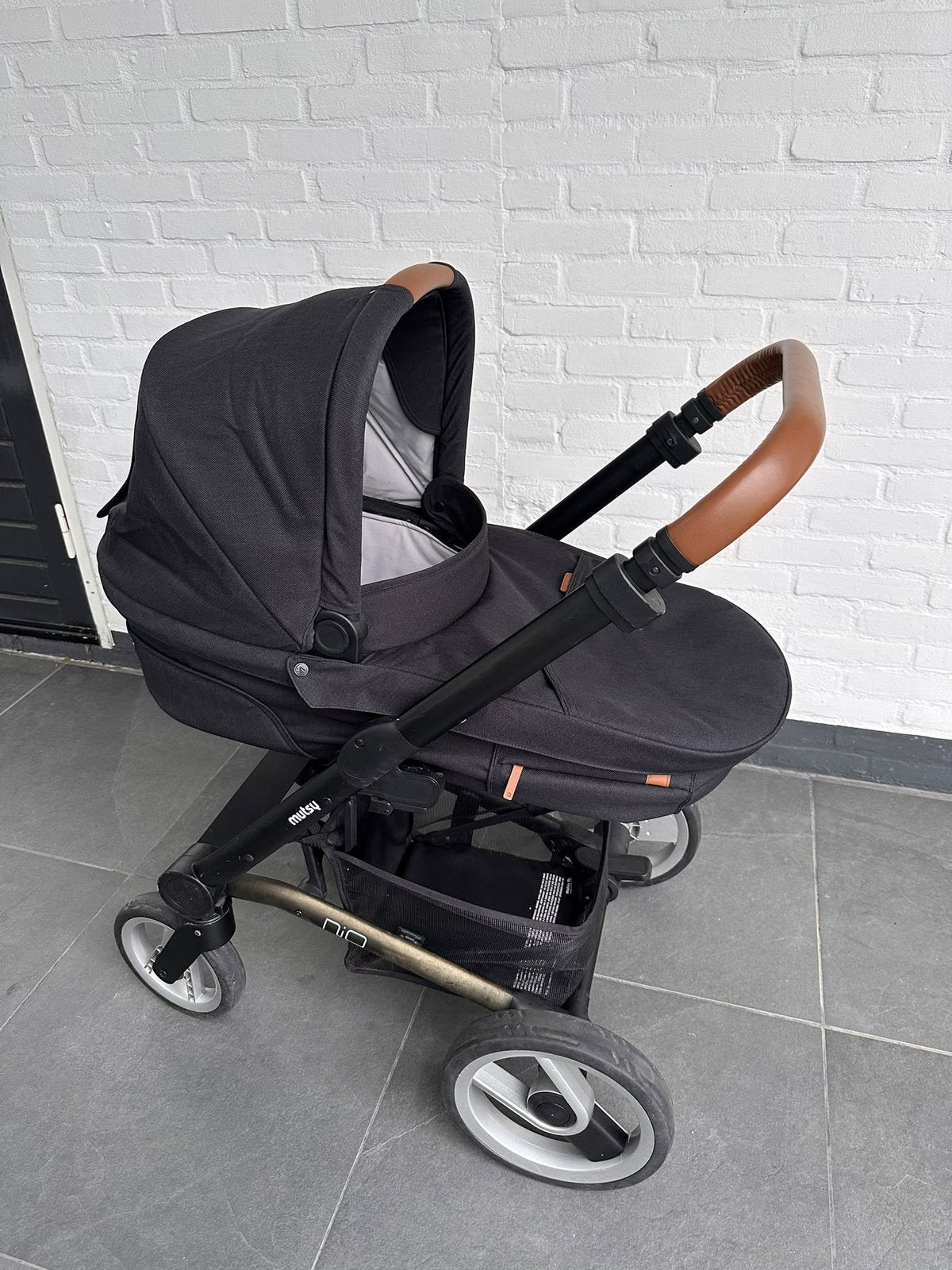 Mutsy Nio kinderwagen – reiswieg, zitje en accessoires, Ophalen, Gebruikt, Mutsy