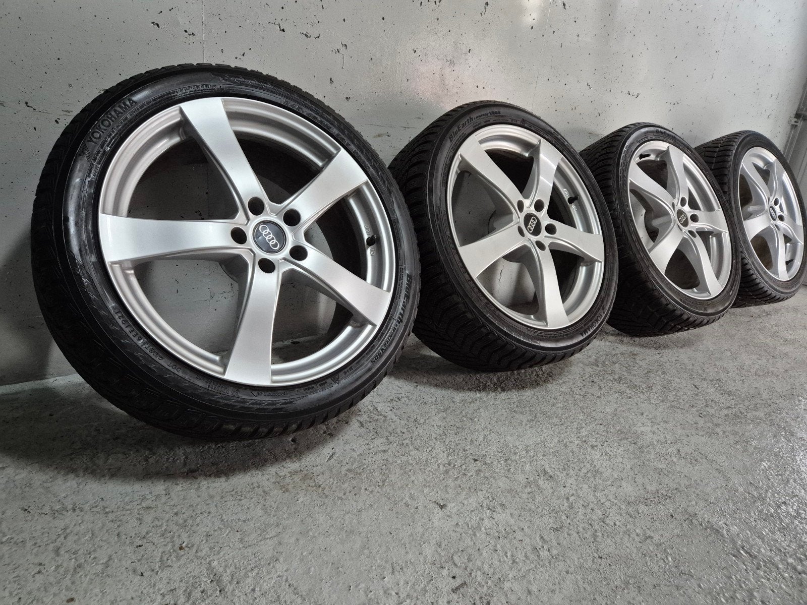 5x112 / 19inch AUDI VW SEAT SKODA WINTERSET 245 40 19, Auto-onderdelen, Banden en Velgen, 245 mm, Banden en Velgen, Winterbanden