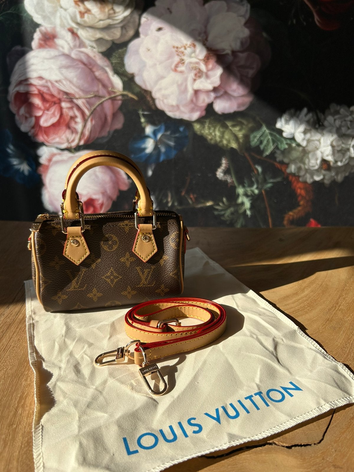 Louis tas bag nano speedy, Ophalen of Verzenden, Zo goed als nieuw, Bruin, Handtas