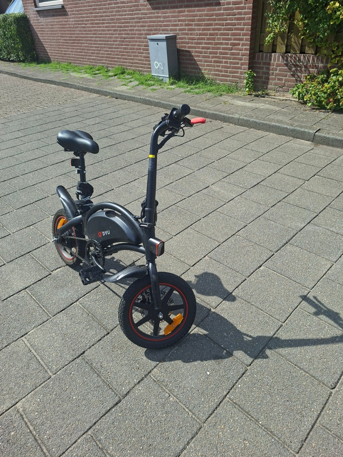 dyu d3f, Gebruikt, Minder dan 14 inch, Deels opvouwbaar, Schijfrem