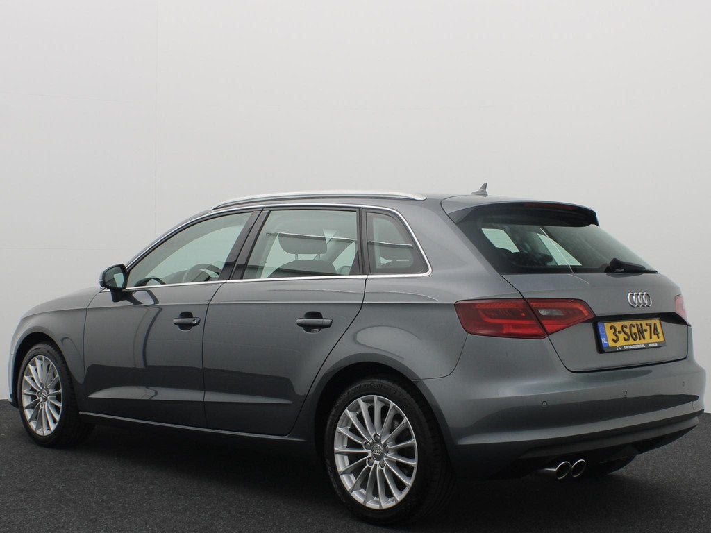 Audi A3 Sportback 1.4 TFSI Attraction Pro Line plus NWE D-RI, Auto's, Euro 5, Stof, Gebruikt, Zwart