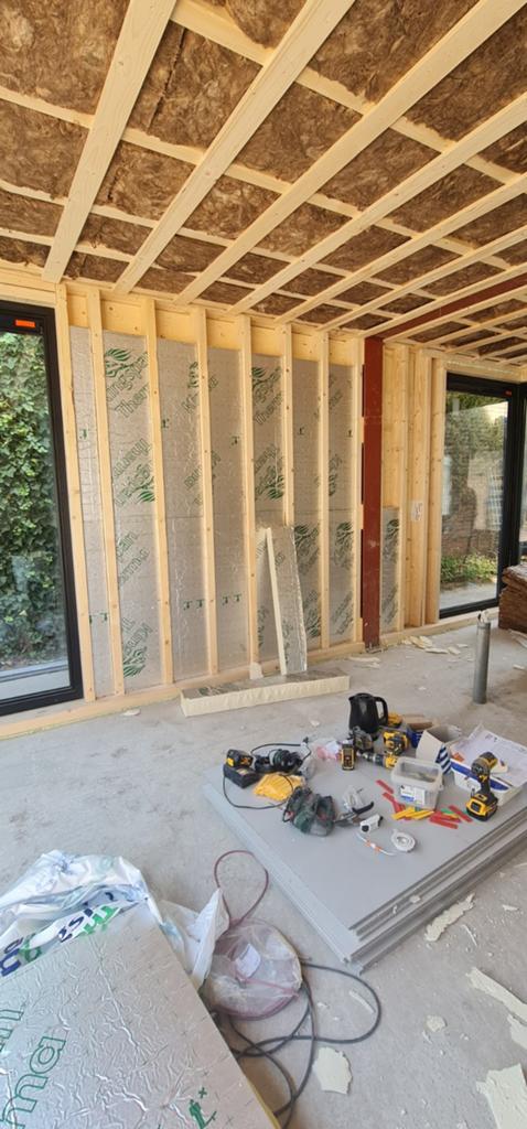 RENOVATIE  BEDRIJF