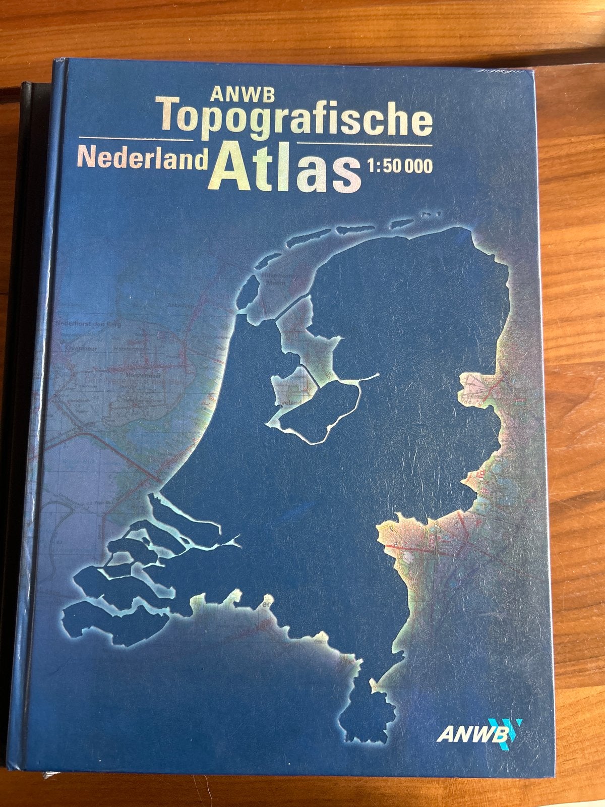 ANWB Topografische Nederland Atlas 1:50 000, Boeken, Overige atlassen, 2000 tot heden, Ophalen of Verzenden, Zo goed als nieuw