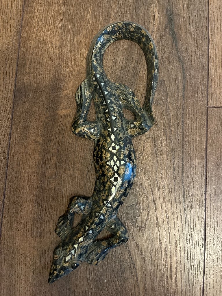 Beeldje Indonesisch, Houtsnijwerk, Ophalen of Verzenden, Zoogdier, 20 - 50 cm