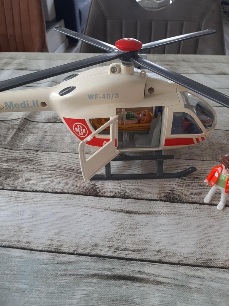 Playmobil ambulance en helikopter set, Kinderen en Baby's, Speelgoed | Playmobil, Ophalen of Verzenden, Gebruikt