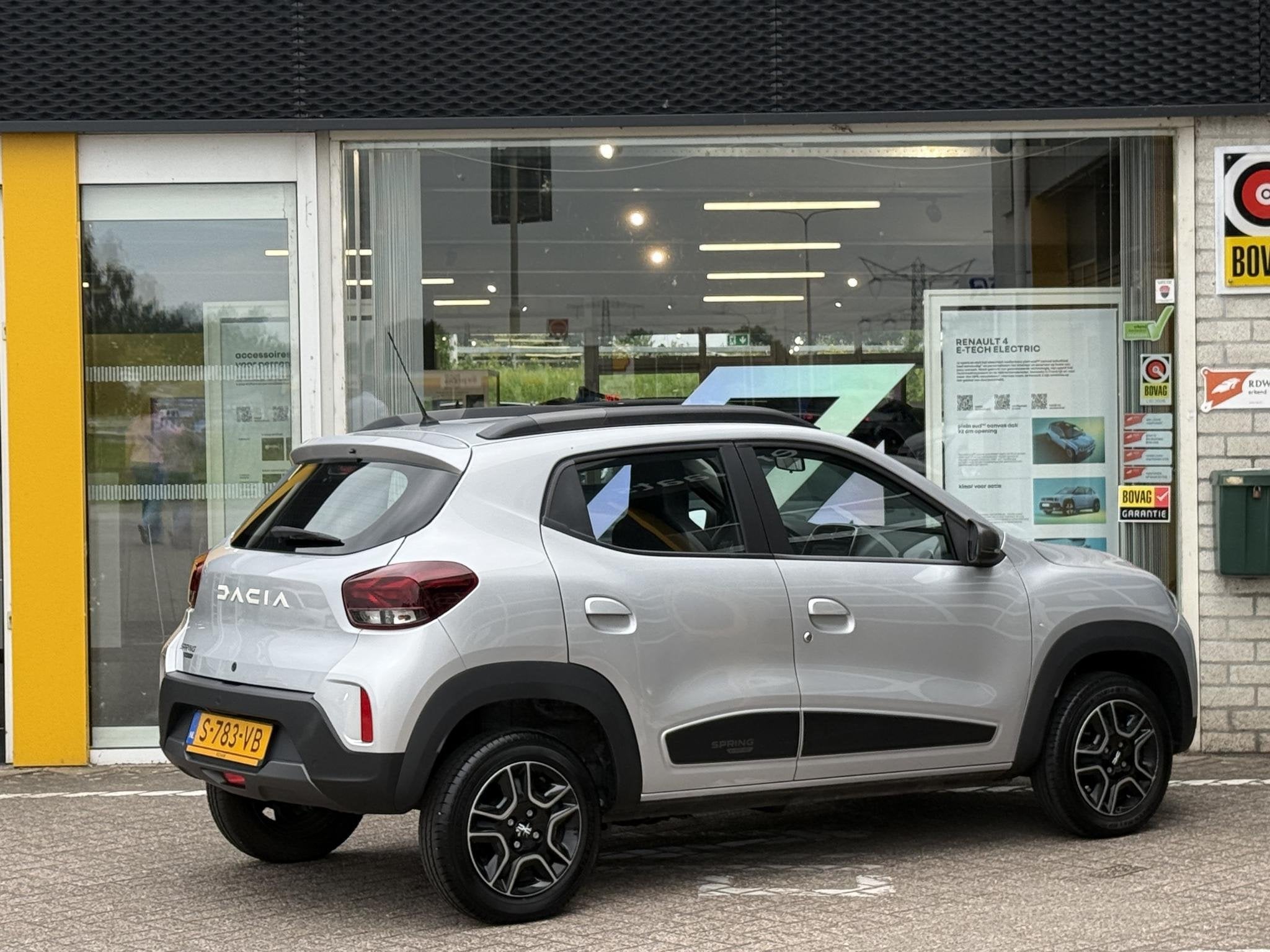 Dacia Spring Expression 27 kWh | NAP | Navigatie | achteruit, Auto's, Gebruikt, Te koop, 27 kWh, Hatchback