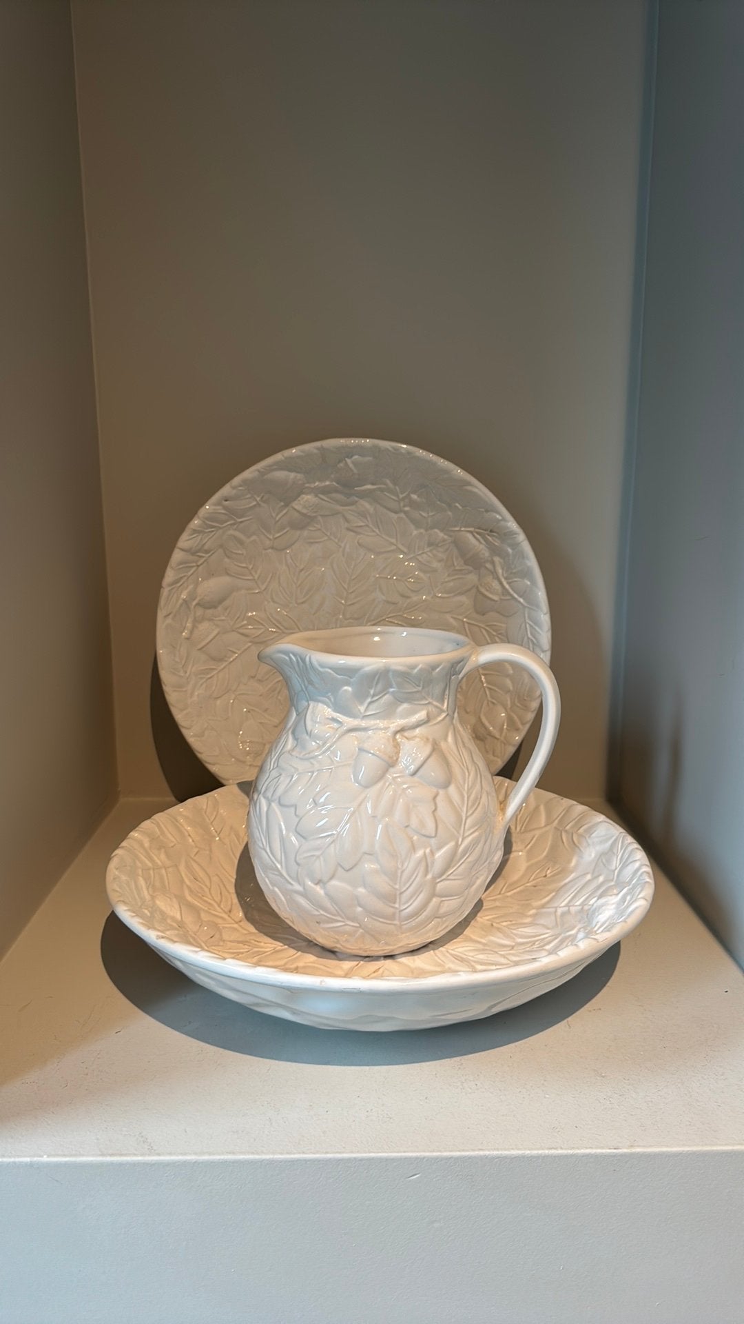 A.Santos Portugal Servies Set//Reliëf (Eikels & Bladeren), Ophalen