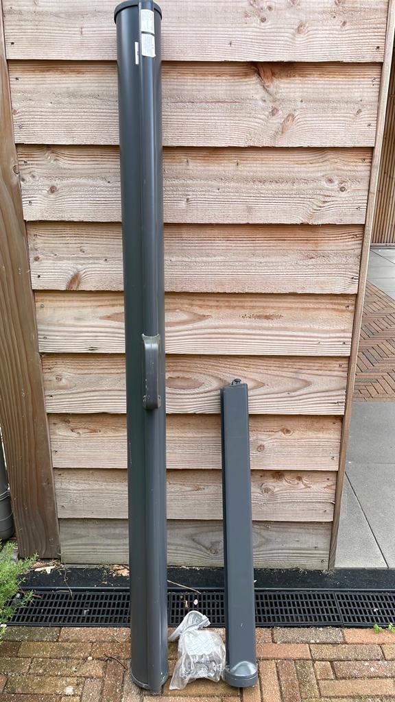 Tuinscherm oprolbaar in cassette, Ophalen, Overige materialen, Zo goed als nieuw, 200 cm of meer