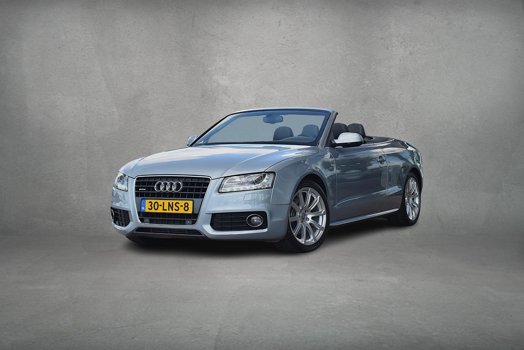 Audi A5 Cabriolet 2.0 TFSI quattro S-edition | S-Line | B&O, Auto's, Euro 5, Stof, Gebruikt, Zwart