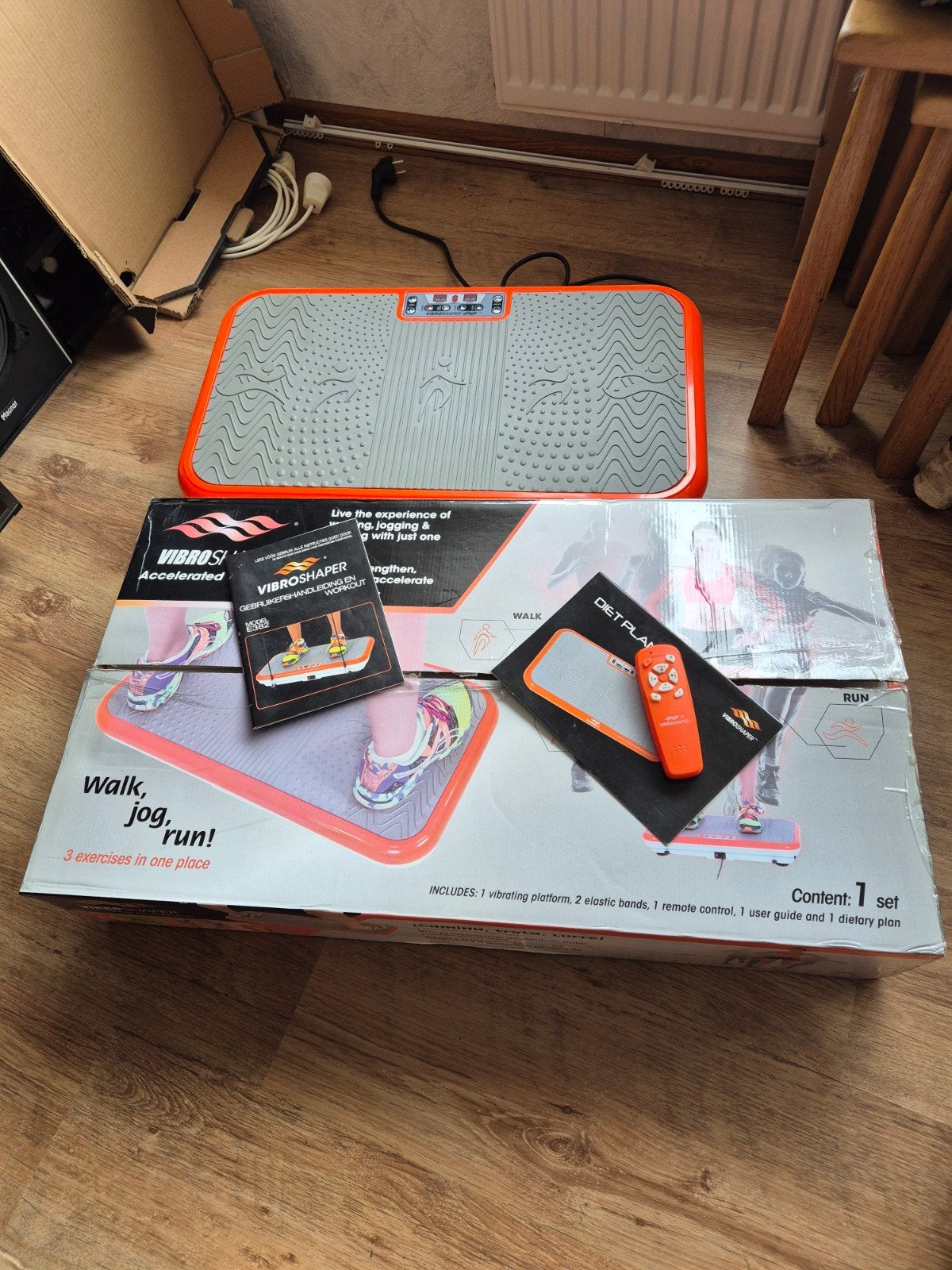 Vibroshaper trilplaat - Zo goed als nieuw, Sport en Fitness, Kunststof, Trilplaat, Buik, Ophalen of Verzenden