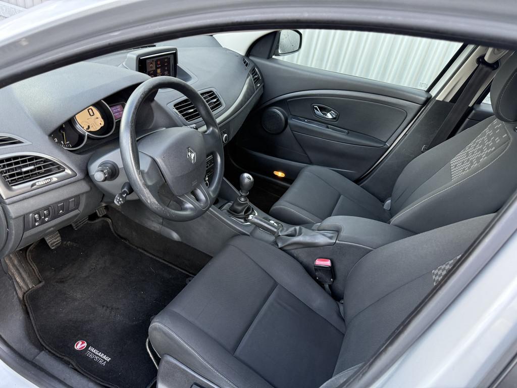 Renault Mégane Estate 1.6 Authentique A/C, CC, Navi, Trekh,, Auto's, Renault, Voorwielaandrijving, Euro 5, Stof, Gebruikt