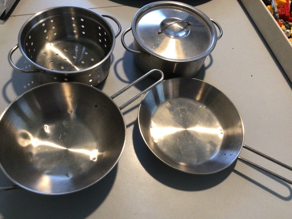 kinderkeukenset,pannenset,  van Ikea, Kinderen en Baby's, Speelgoed | Speelkeukens, Ophalen, Gebruikt, Overige materialen, Speelkeuken-accessoire