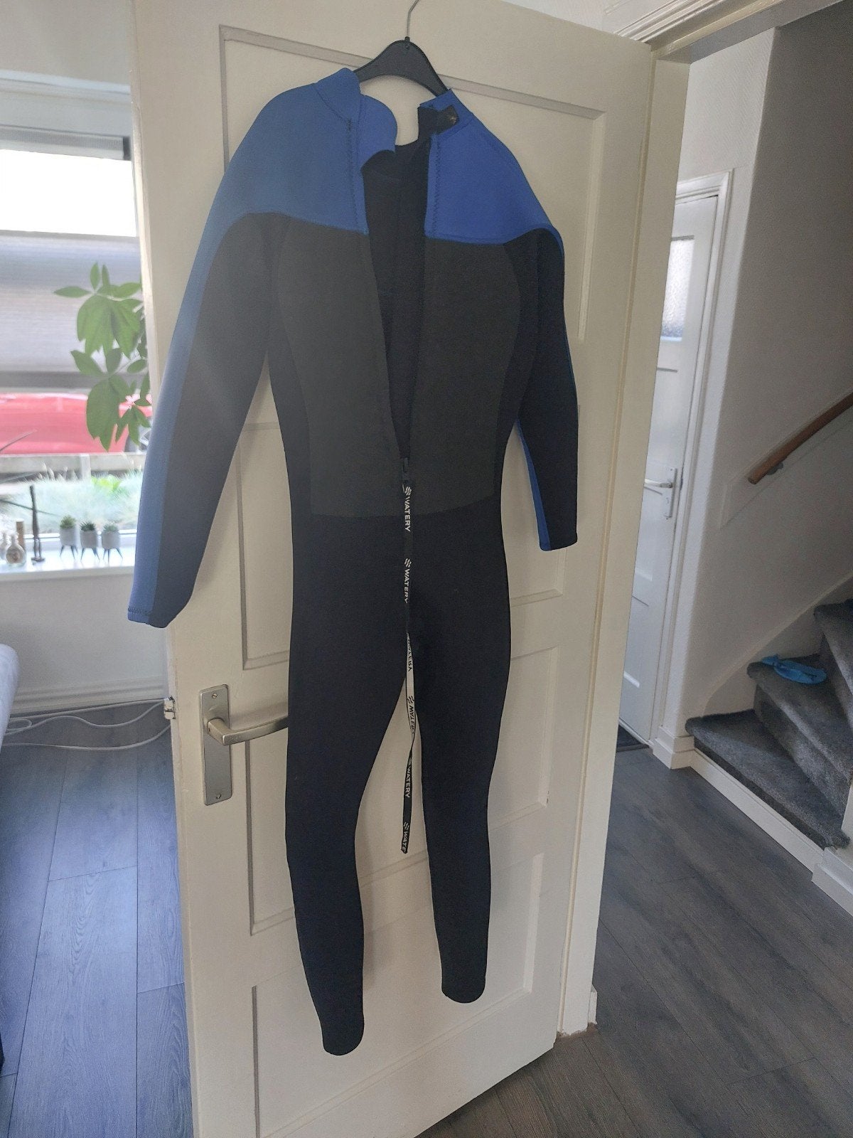 Wetsuit Watery - Zwart/Blauw - Maat M, Watersport en Boten, Watersportkleding, Wetsuit, Watery, Ophalen of Verzenden, Zo goed als nieuw
