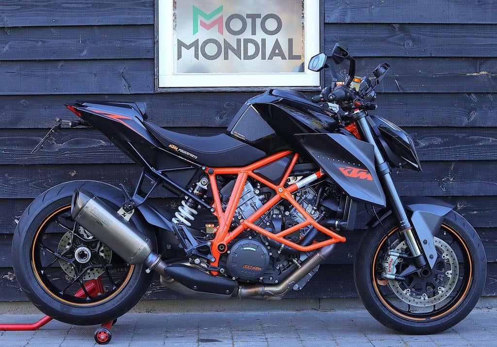 KTM 1290 SUPER DUKE R (bj 2014) Akrapovic, Carbon, 2 cilinders, KTM, Bedrijf, Onbekend
