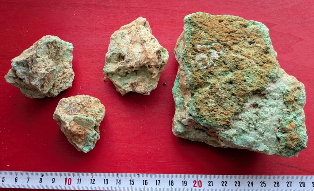 Garnieriet Sulawesi ruw Indonesië, Verzenden, Mineraal