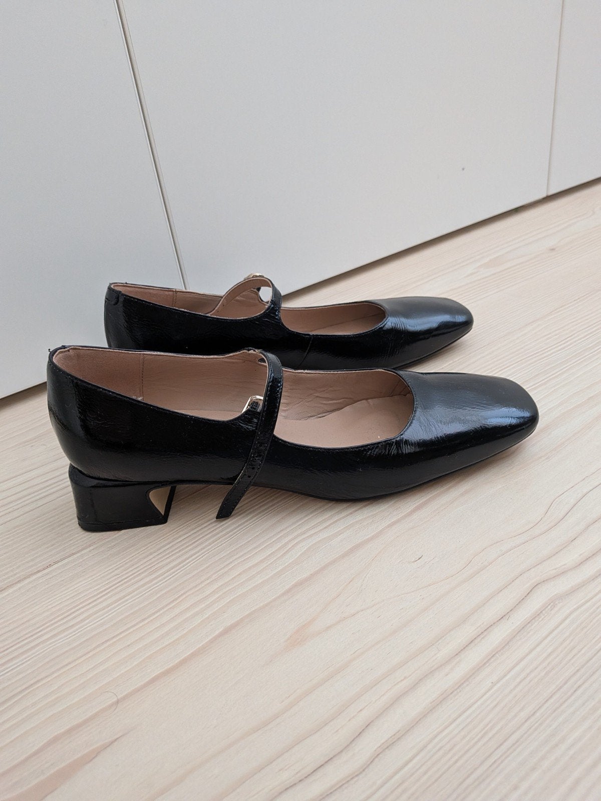 Manfield zwarte leren muiltjes, mt 39, Rouje/Sezane stijl, Kleding | Dames, Zwart, Zo goed als nieuw, Manfield, Sandalen of Muiltjes