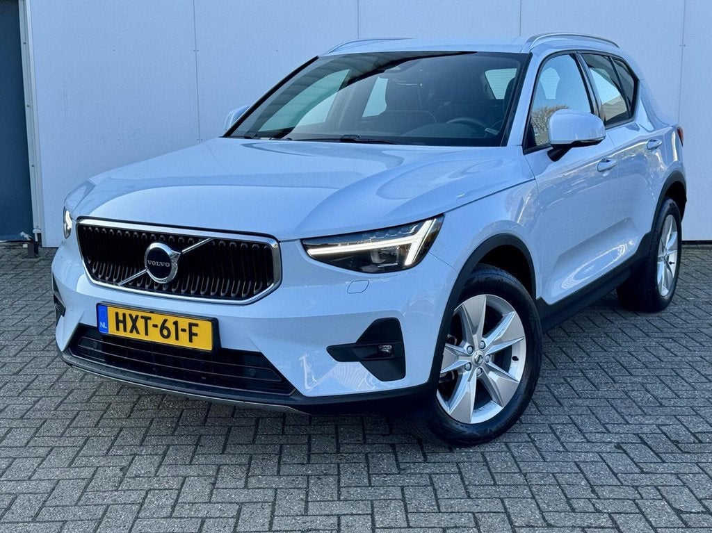Volvo XC40 B3 | Pixel LED | Verw.stuurwiel/stoelen | Elek.ve, Auto's, Volvo, Gebruikt, Zwart, 4 cilinders, 1969 cc