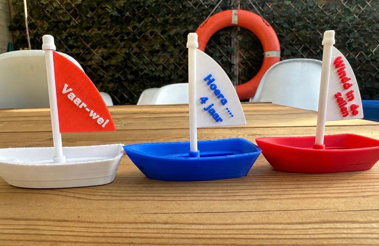 Gepersonaliseerde Mini Bootjes Bouwpakketjes - Cadeau/Trakta, Ophalen of Verzenden, Nieuw, Groter dan 1:32, Overige merken