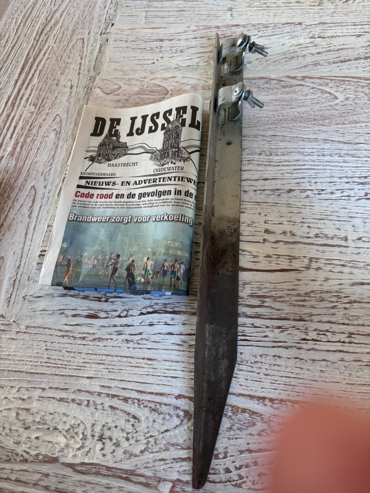 Stevige parasol houder, Ophalen, Zo goed als nieuw
