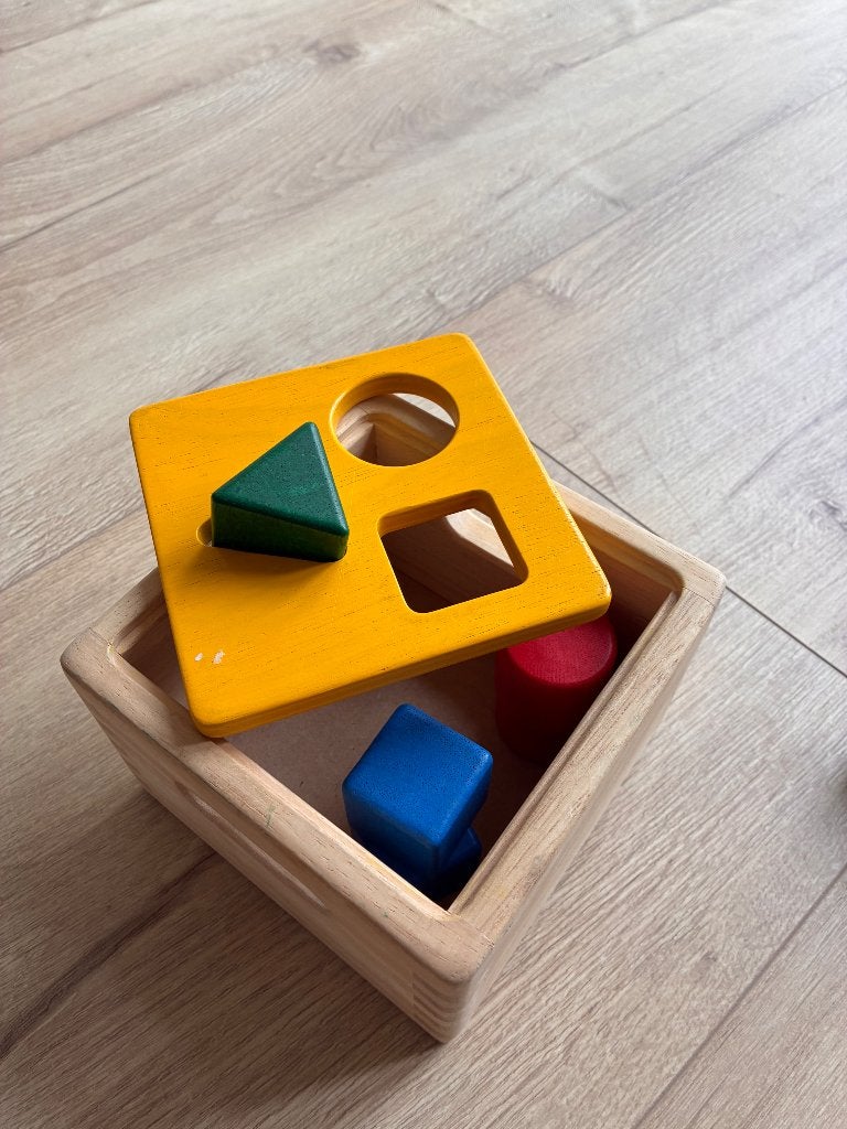 Houten blokkendoos met houten kleuren vormen, Ophalen, Zo goed als nieuw, Overige typen