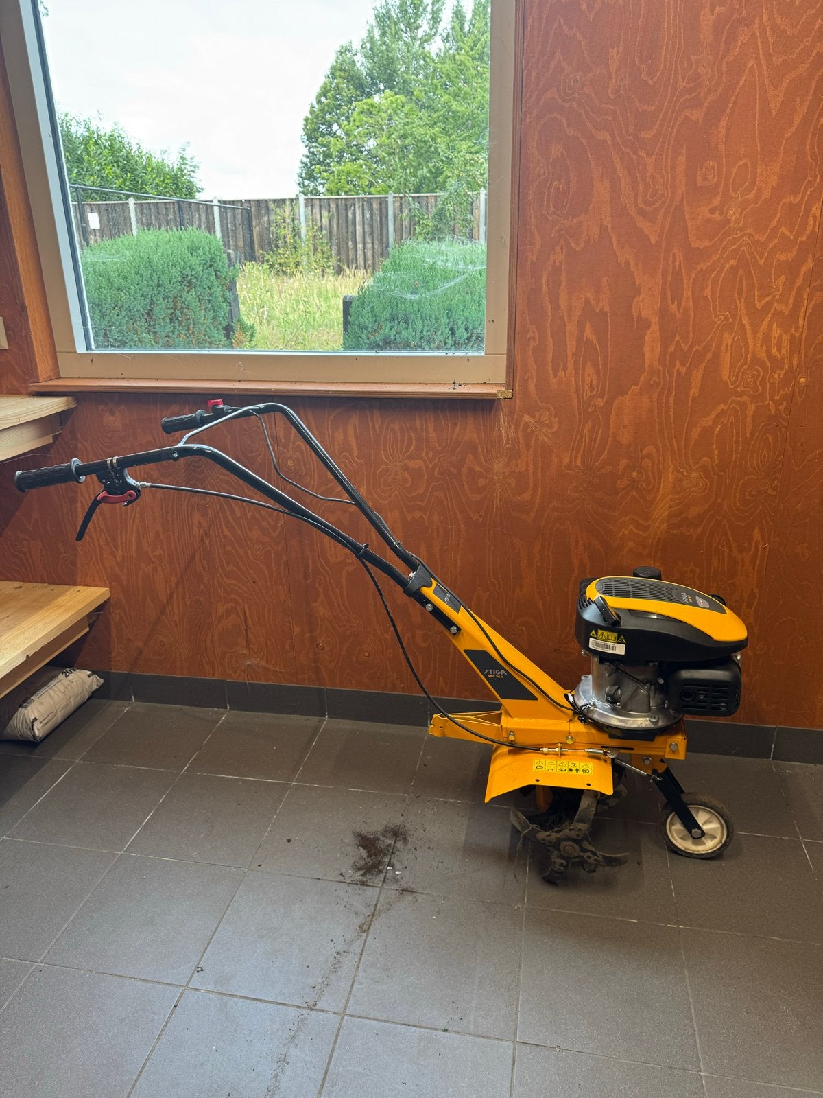 Stiga SRC 36 V Tuinfrees - Krachtige Bodembewerking, Tuin en Terras, Takkenscharen, Gebruikt, Ophalen
