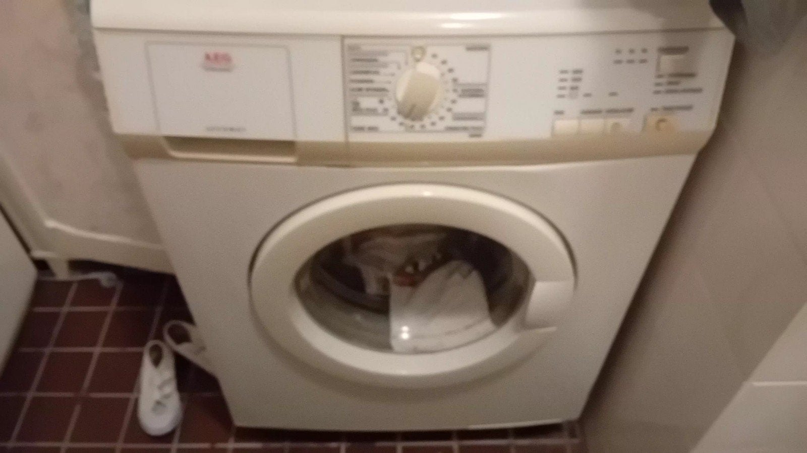 AEG Lavamat Wasmachine - Goed Werkend, Witgoed en Apparatuur, Ophalen, 6 tot 8 kg, Gebruikt, Wolwasprogramma