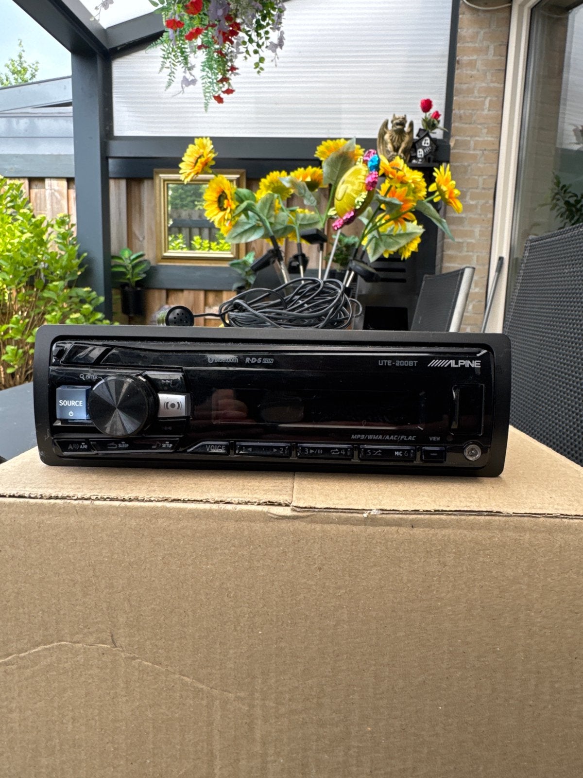 Alpine UTE-200BT Autoradio met Bluetooth en Microfoon, Ophalen of Verzenden, Zo goed als nieuw
