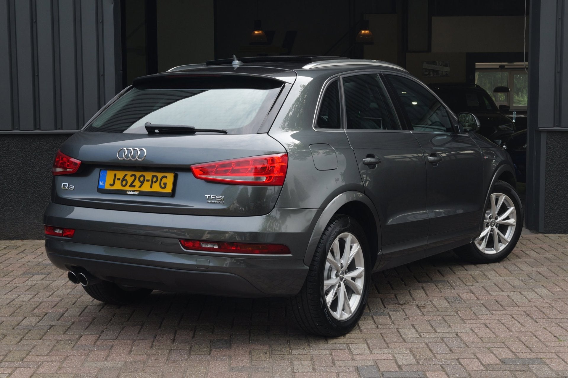Audi Q3 2.0 TFSI quattro Pro Line Plus 3x S-Line|AUT|Pano|St, Auto's, Automaat, Euro 6, 4 cilinders, 14 km/l
