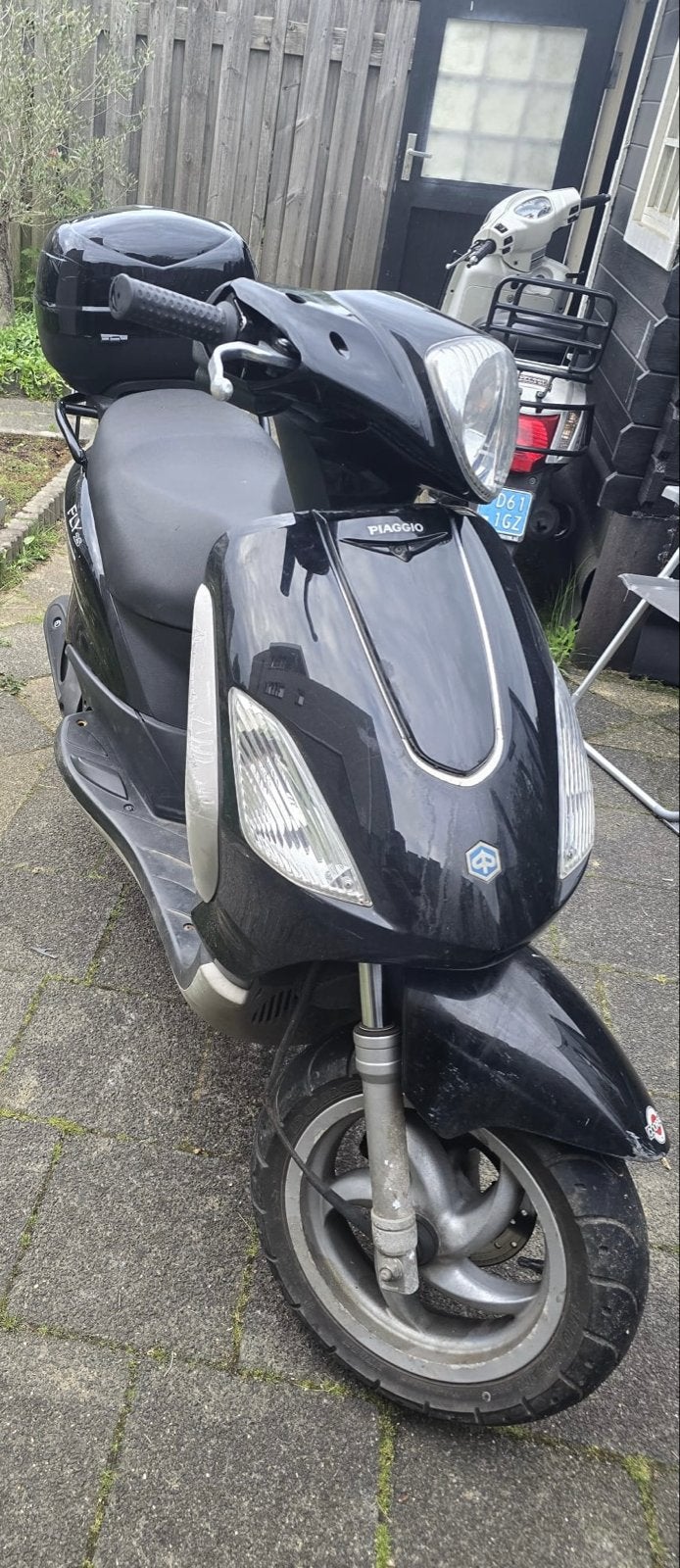Piaggio Fly Scooter (2011), Fietsen en Brommers, Ophalen, Gebruikt, Fly, Benzine