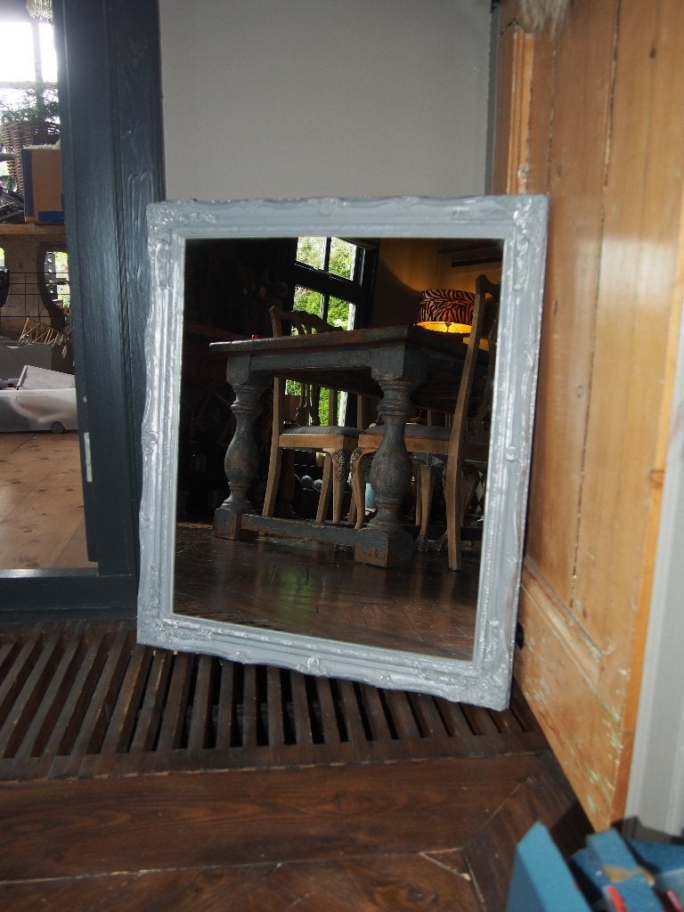 Houten grijze spiegel - 65x55 cm, Ophalen, Gebruikt, Minder dan 100 cm, Rechthoekig