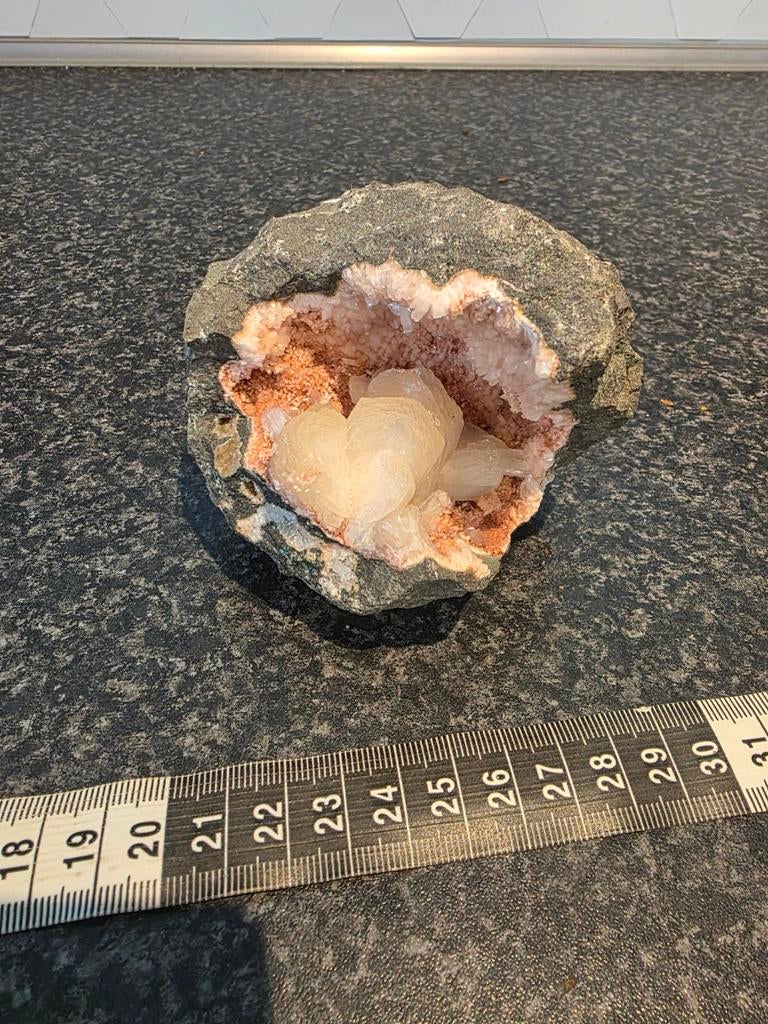 Heulandiet mineraal - 695 gram, 10x9cm, Ophalen of Verzenden, Mineraal
