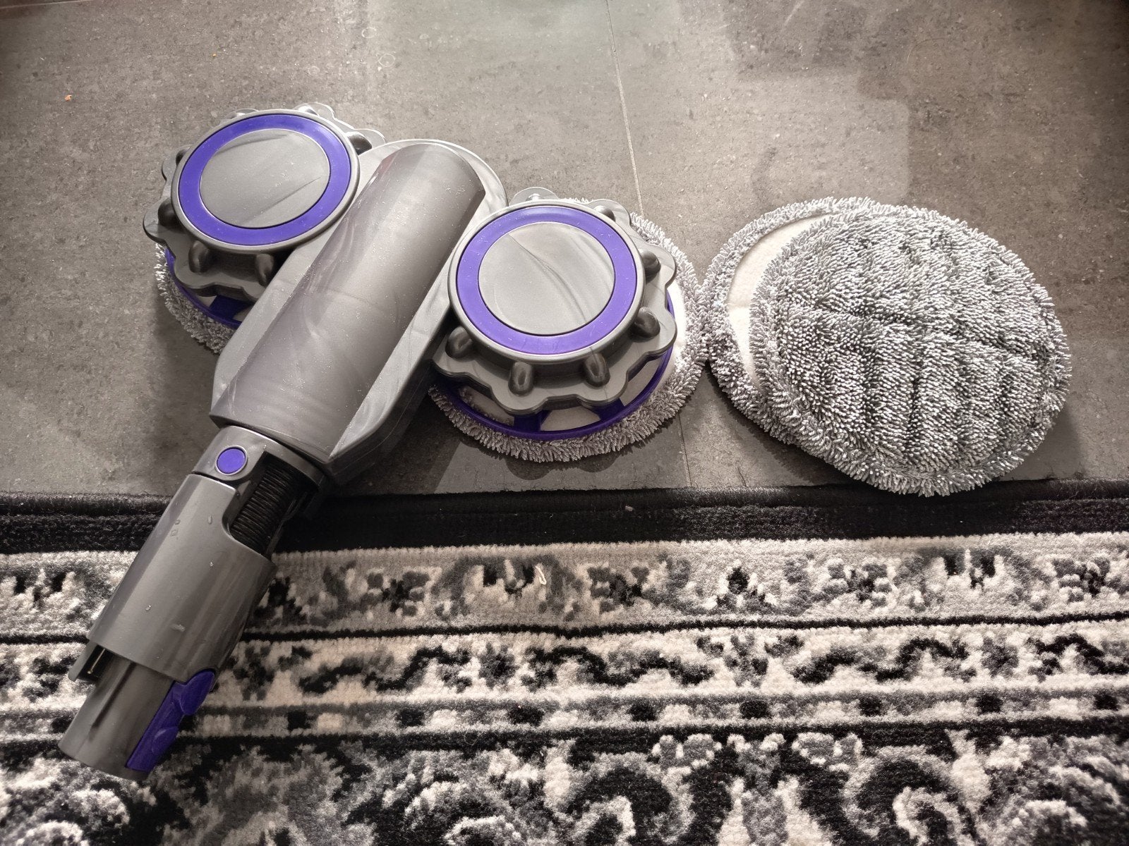 Dyson dweilopzetstuk voor steelstofzuiger, Witgoed en Apparatuur, Stofzuigers, Ophalen, Gebruikt, Dweilfunctie, Overige typen