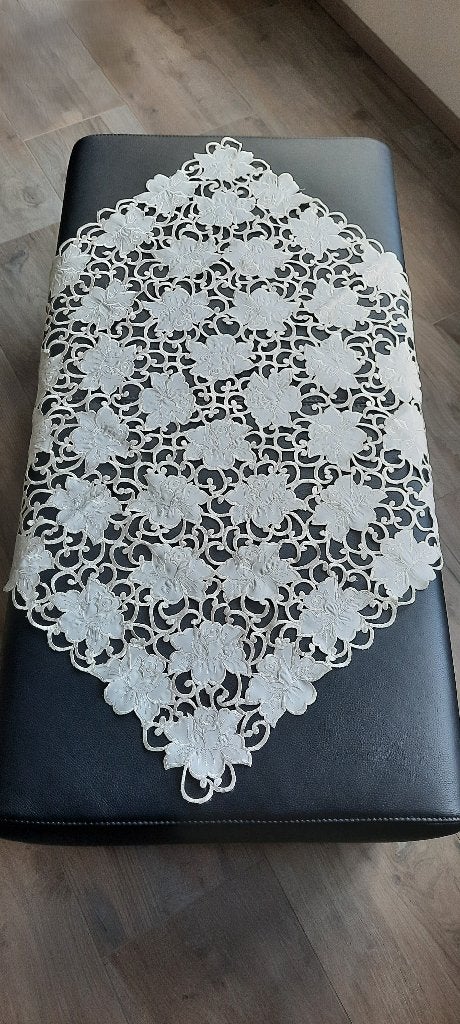 LUXE TAFELKLEED Champagne Crème met Kant 85 x 85 TAFELKLEDEN, 85 cm, Vierkant, Ophalen of Verzenden, Zo goed als nieuw