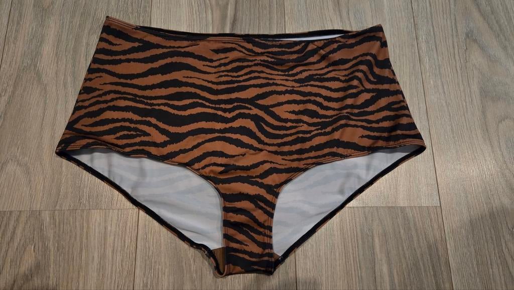Tijgerprint bikini broek bonprix Zo goed als nieuw maat 44, Bonprix, Bruin, Verzenden, Zo goed als nieuw