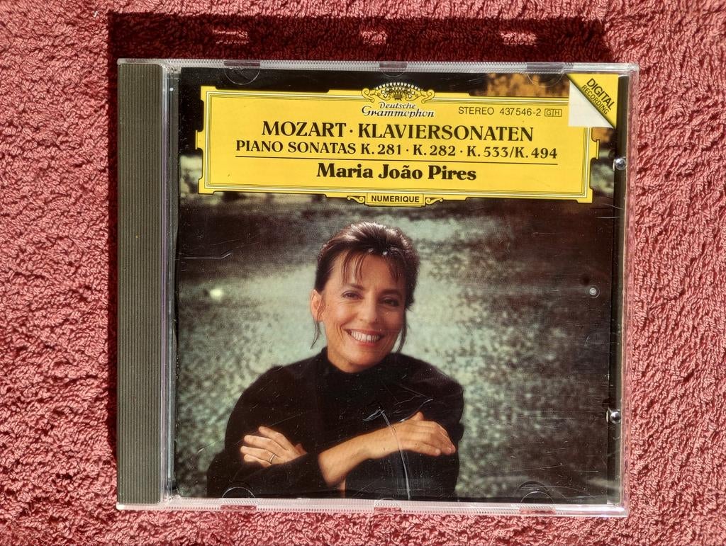 Mozart Piano Sonatas 281 & 282 - Maria Joāo Pires, Met libretto, Ophalen of Verzenden, Classicisme, Kamermuziek