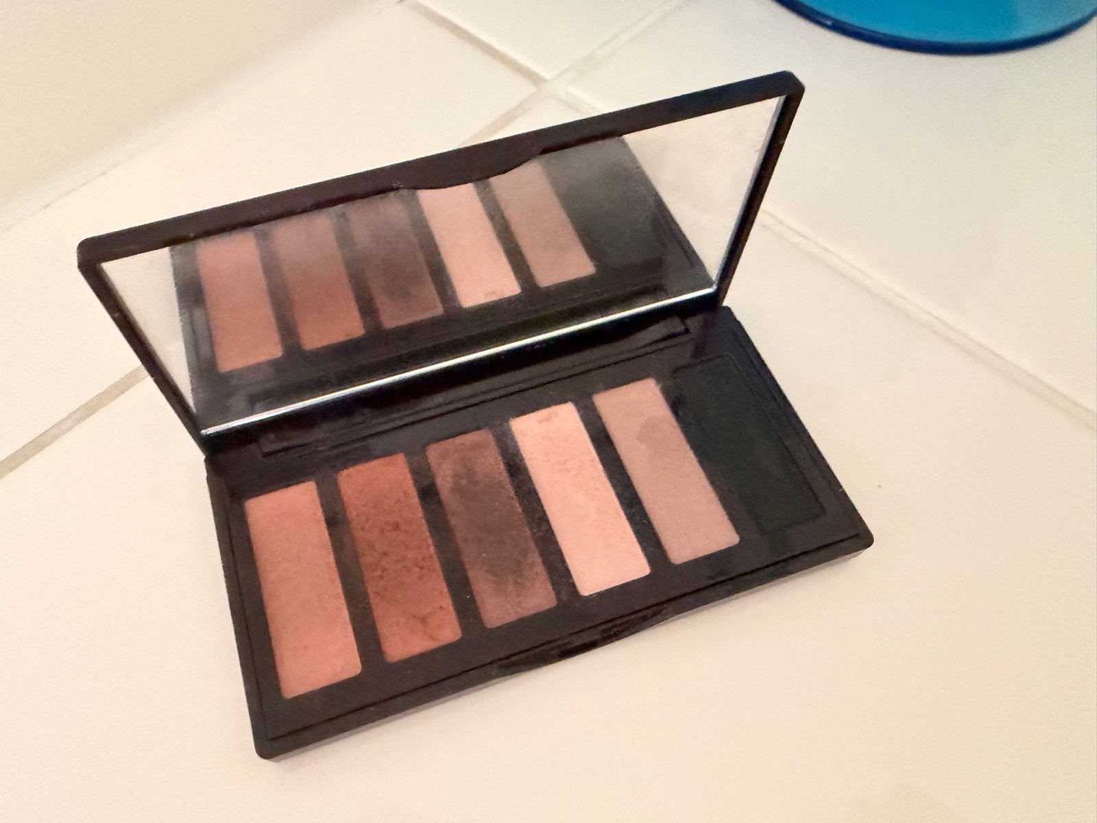 Charlotte Tilbury The Super Nudes Easy Eye Palette, Gebruikt, Ophalen of Verzenden, Make-up, Overige kleuren