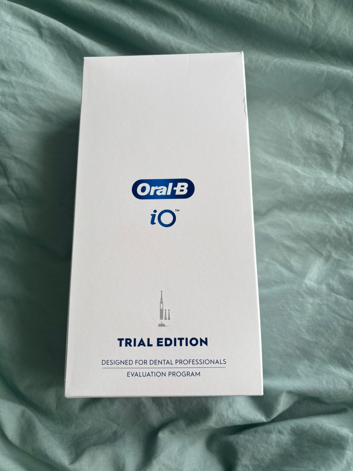 Oralb io 6, Ophalen of Verzenden, Zo goed als nieuw, Tandenborstel