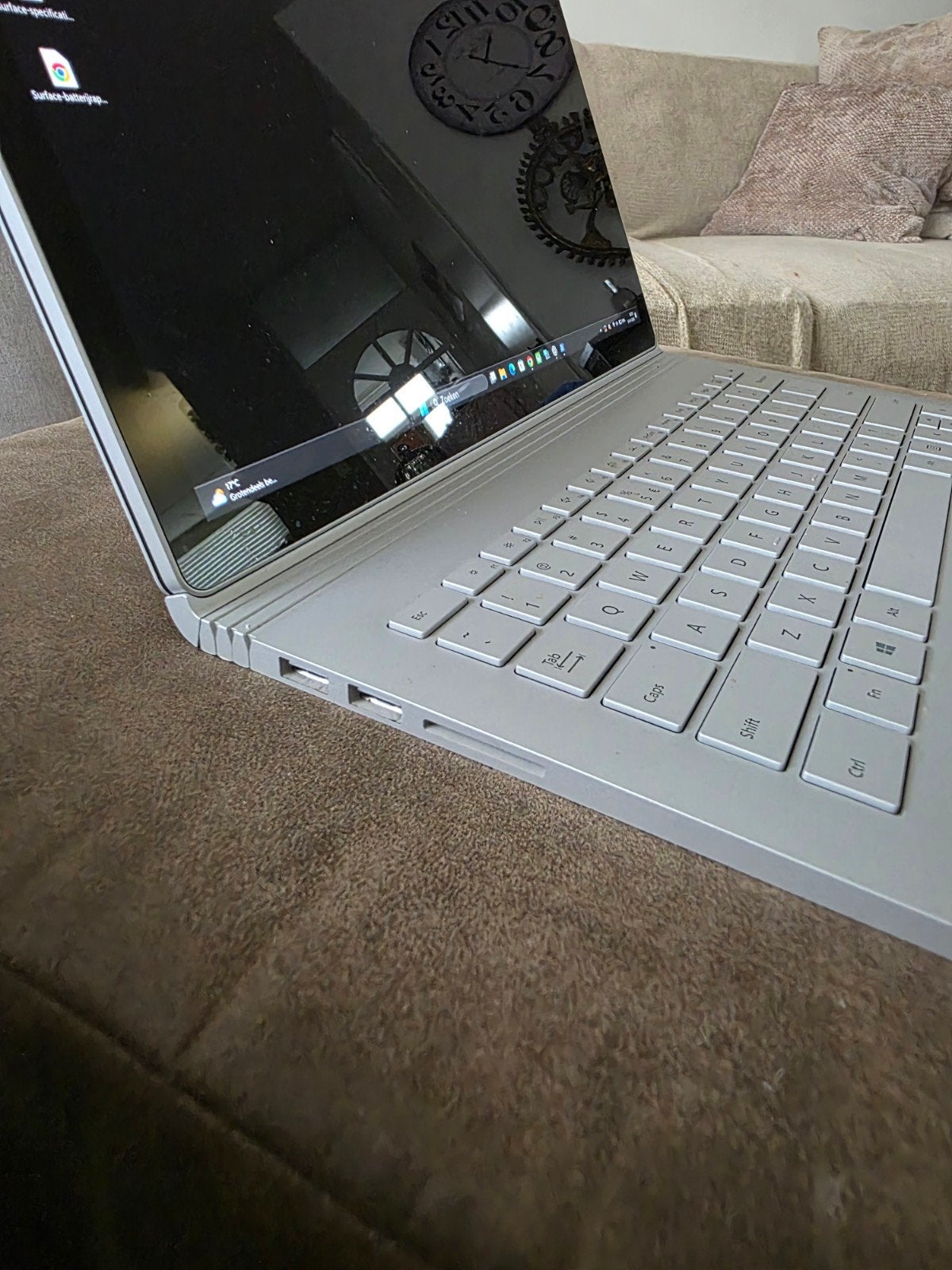 Microsoft Surface Book 2 13,5" i5 8GB 256GB SSD Touchscreen, Computers en Software, Ophalen of Verzenden