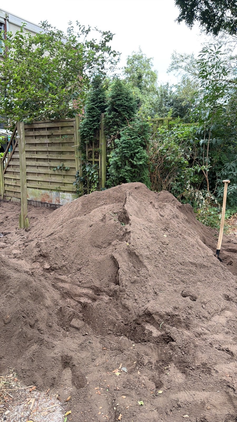 Zwarte grond., Tuin en Terras, Ophalen, Zo goed als nieuw, Overige typen