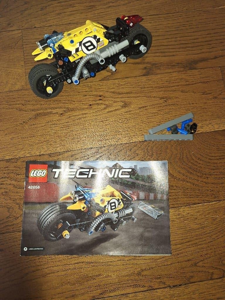Lego Technic 42058 Stuntmotor met pullback motor, Gebruikt, Lego, Ophalen of Verzenden, Technic