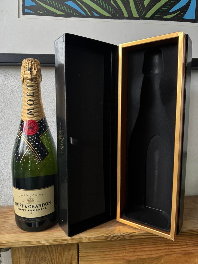Moët & Chandon Champagne met SWAROVSKI steen - Topkwaliteit!, Ophalen, Zo goed als nieuw, Frankrijk, Champagne